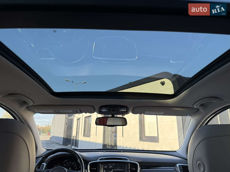 Внедорожник / Кроссовер Kia Sorento 2017 в Киеве