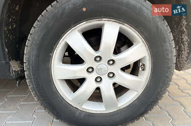 Позашляховик / Кросовер Kia Sorento 2012 в  фото 58 Позашляховик / Кросовер Kia Sorento 2012 в