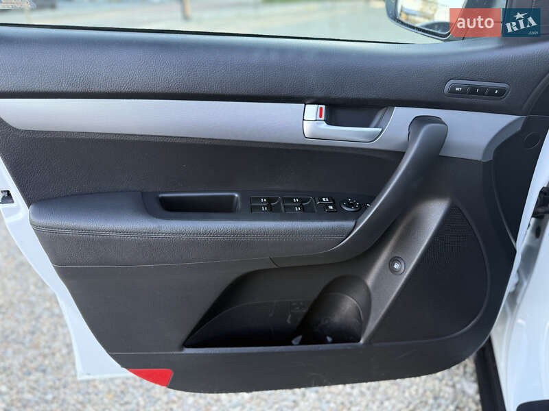 Внедорожник / Кроссовер Kia Sorento 2014 в Калуше