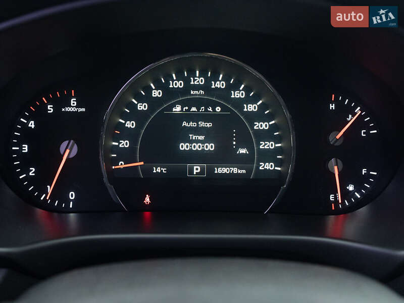 Внедорожник / Кроссовер Kia Sorento 2015 в Одессе фото 19 Внедорожник / Кроссовер Kia Sorento 2015 в Одессе