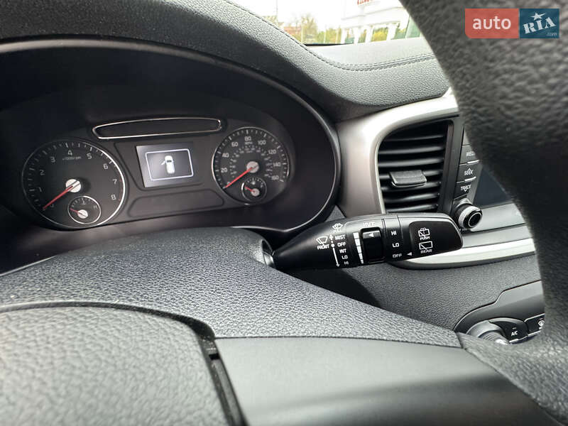 Позашляховик / Кросовер Kia Sorento 2017 в Києві