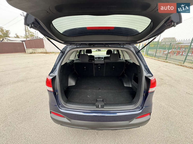 Позашляховик / Кросовер Kia Sorento 2017 в Києві