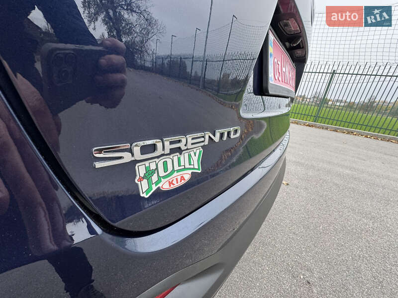 Позашляховик / Кросовер Kia Sorento 2017 в Києві