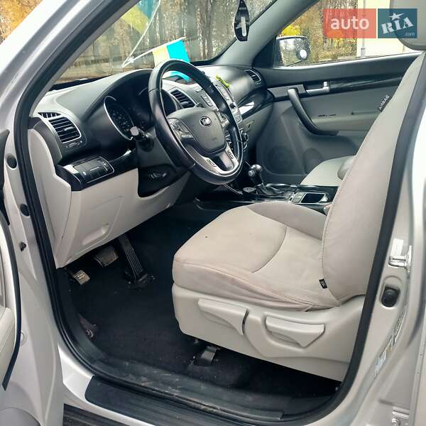 Позашляховик / Кросовер Kia Sorento 2013 в Прилуках