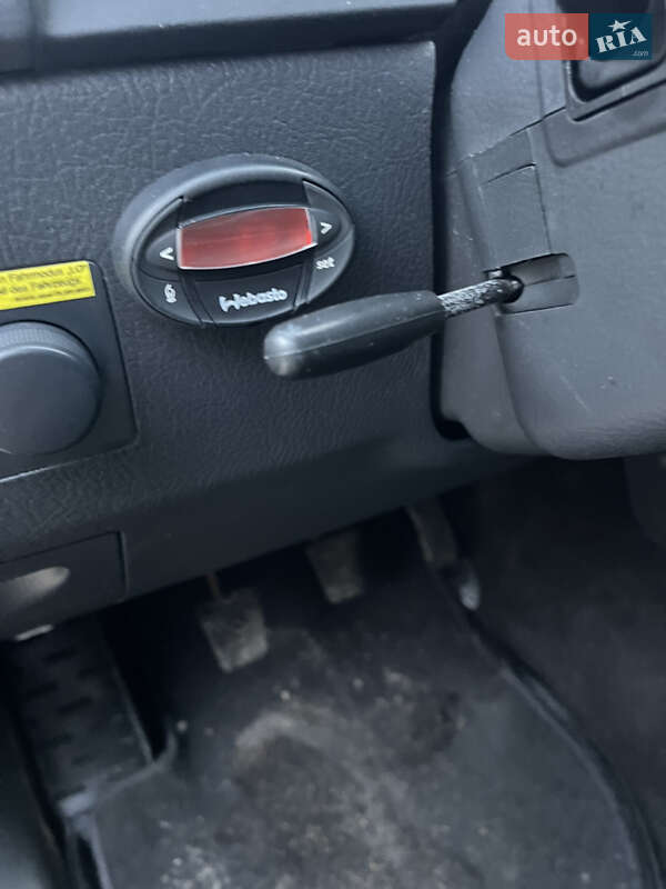 Внедорожник / Кроссовер Kia Sorento 2009 в Киеве