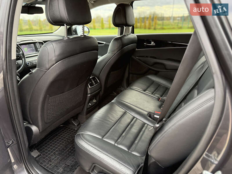 Внедорожник / Кроссовер Kia Sorento 2015 в Луцке фото 48 Внедорожник / Кроссовер Kia Sorento 2015 в Луцке