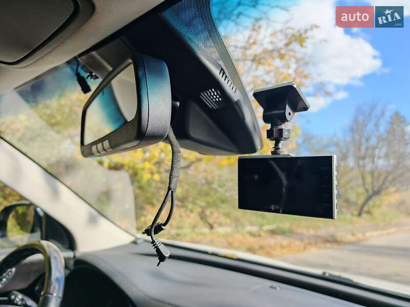 Внедорожник / Кроссовер Kia Sorento 2015 в Могилев-Подольске фото 36 Внедорожник / Кроссовер Kia Sorento 2015 в Могилев-Подольске