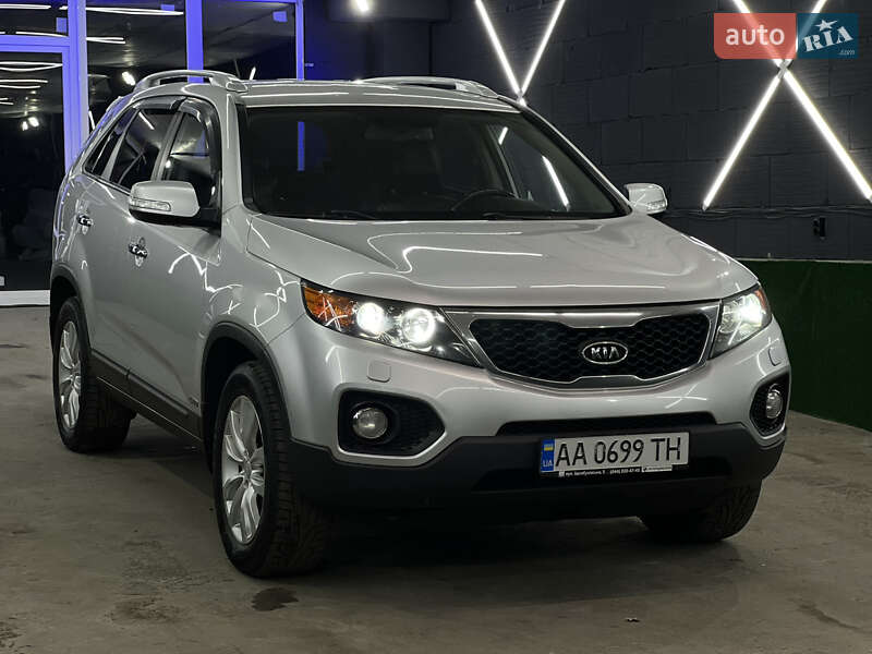 Внедорожник / Кроссовер Kia Sorento 2010 в Киеве