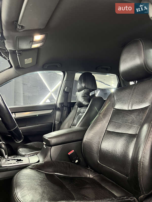 Внедорожник / Кроссовер Kia Sorento 2010 в Киеве