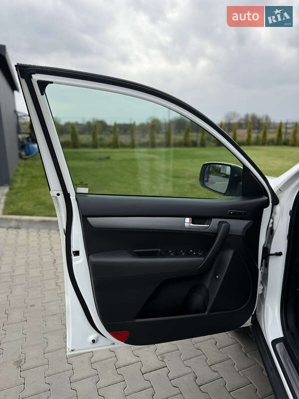 Внедорожник / Кроссовер Kia Sorento 2014 в Луцке фото 54 Внедорожник / Кроссовер Kia Sorento 2014 в Луцке