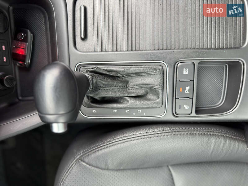 Внедорожник / Кроссовер Kia Sorento 2014 в Луцке фото 78 Внедорожник / Кроссовер Kia Sorento 2014 в Луцке