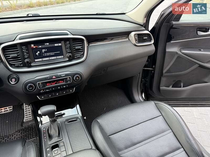 Позашляховик / Кросовер Kia Sorento 2018 в Вінниці