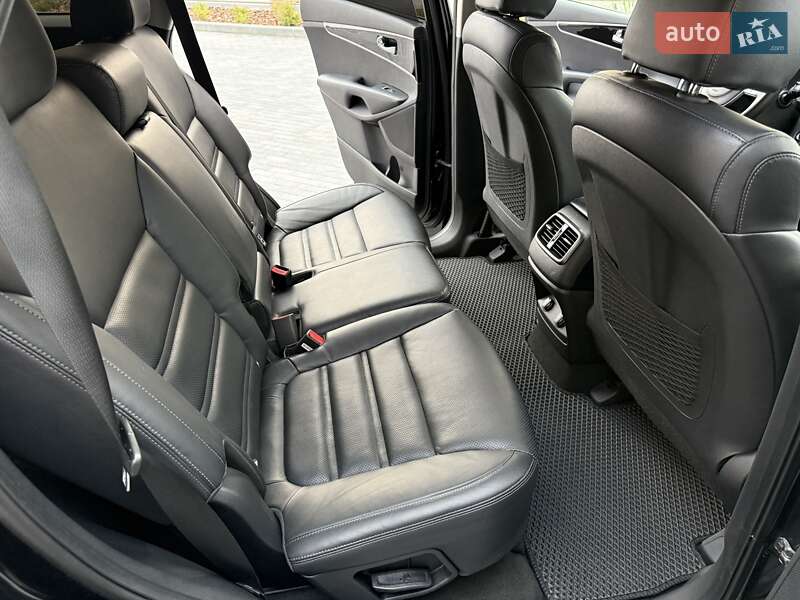 Позашляховик / Кросовер Kia Sorento 2018 в Вінниці