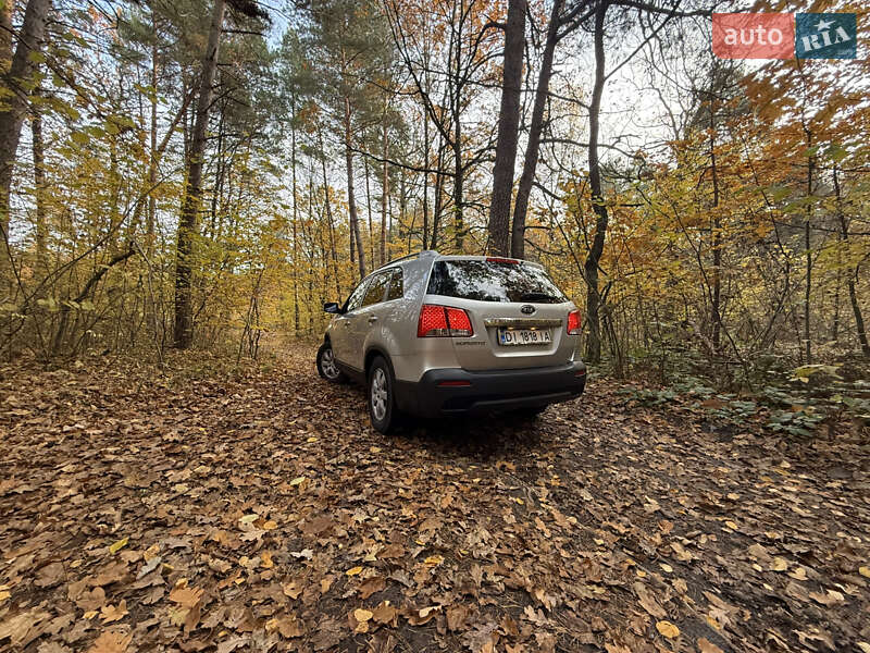 Внедорожник / Кроссовер Kia Sorento 2010 в Шептицькому