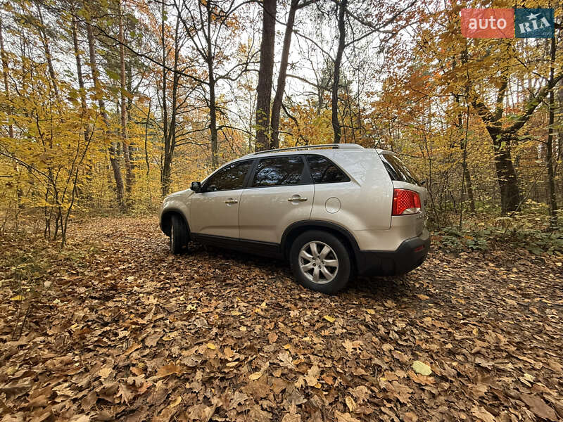 Внедорожник / Кроссовер Kia Sorento 2010 в Шептицькому