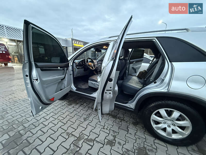 Внедорожник / Кроссовер Kia Sorento 2010 в Шептицькому