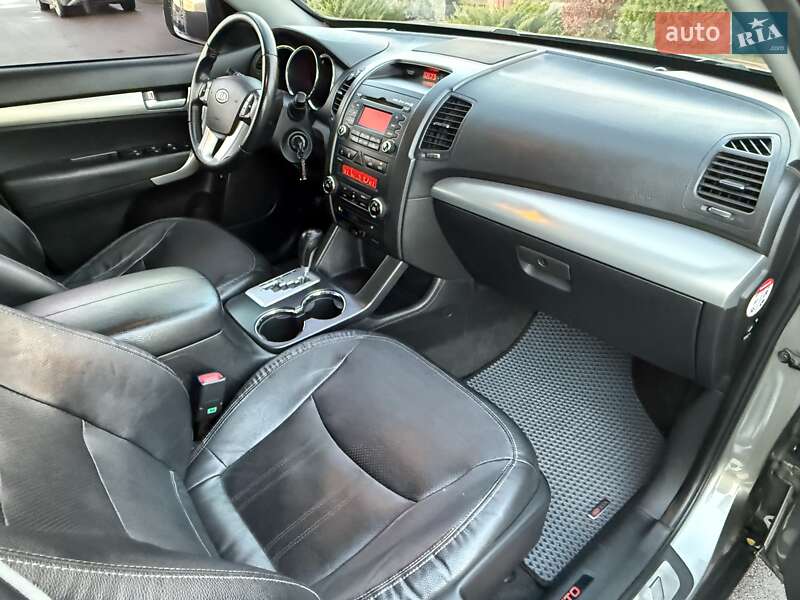 Внедорожник / Кроссовер Kia Sorento 2011 в Борисполе фото 53 Внедорожник / Кроссовер Kia Sorento 2011 в Борисполе