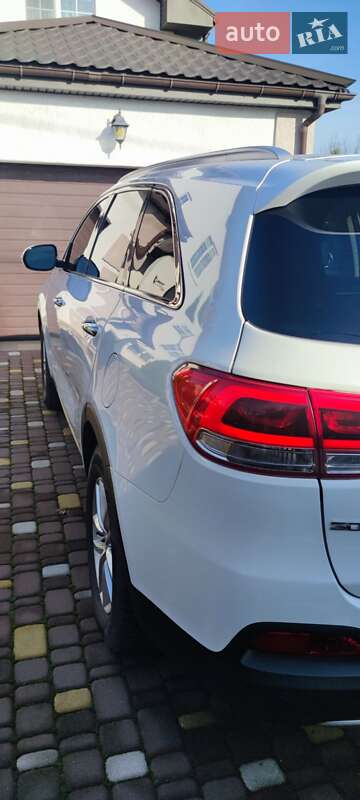 Позашляховик / Кросовер Kia Sorento 2016 в Броварах