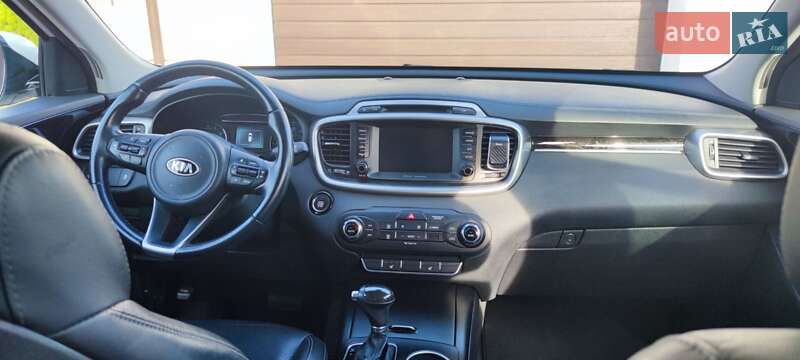 Позашляховик / Кросовер Kia Sorento 2016 в Броварах