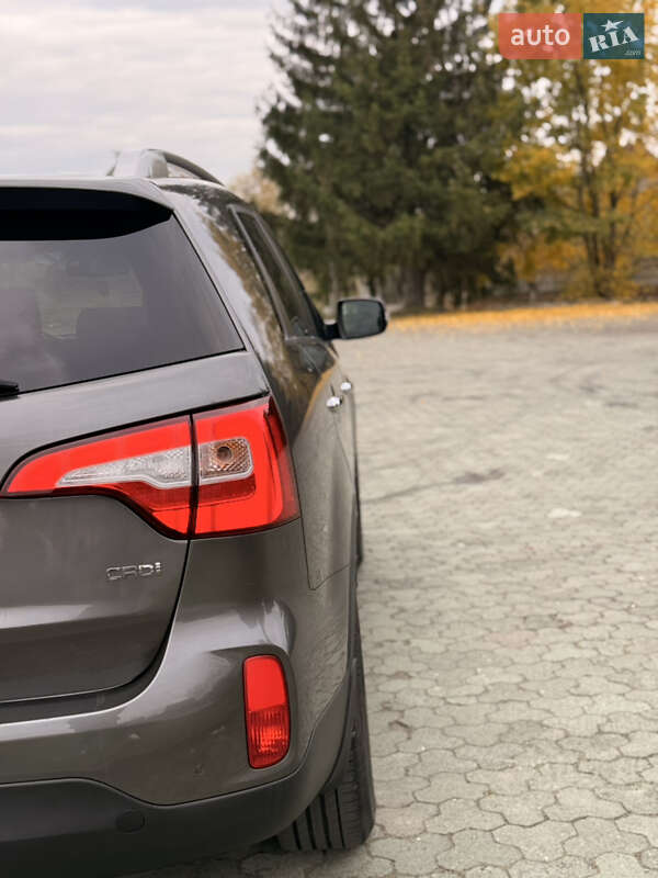 Позашляховик / Кросовер Kia Sorento 2014 в Дубні