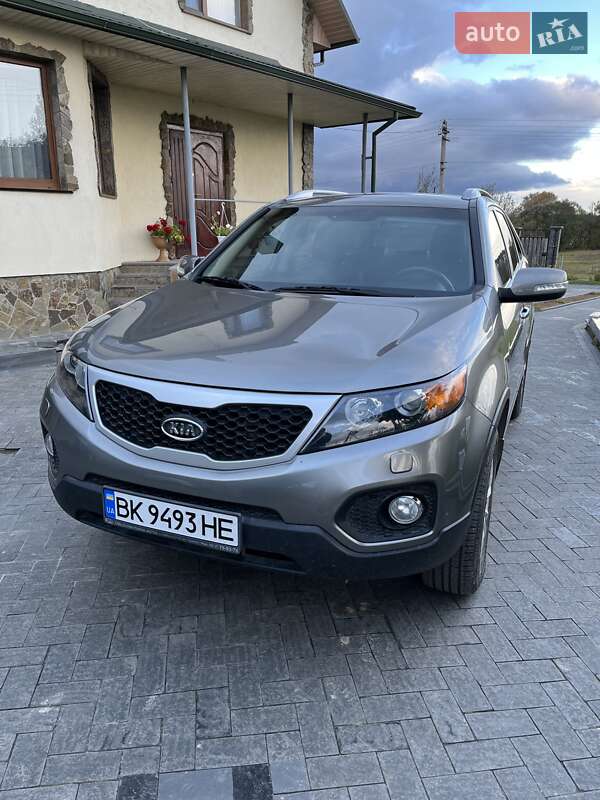 Внедорожник / Кроссовер Kia Sorento 2012 в Костополе фото 4 Внедорожник / Кроссовер Kia Sorento 2012 в Костополе