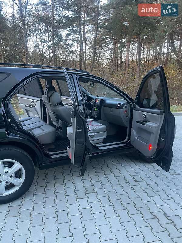 Позашляховик / Кросовер Kia Sorento 2007 в Новояворівську