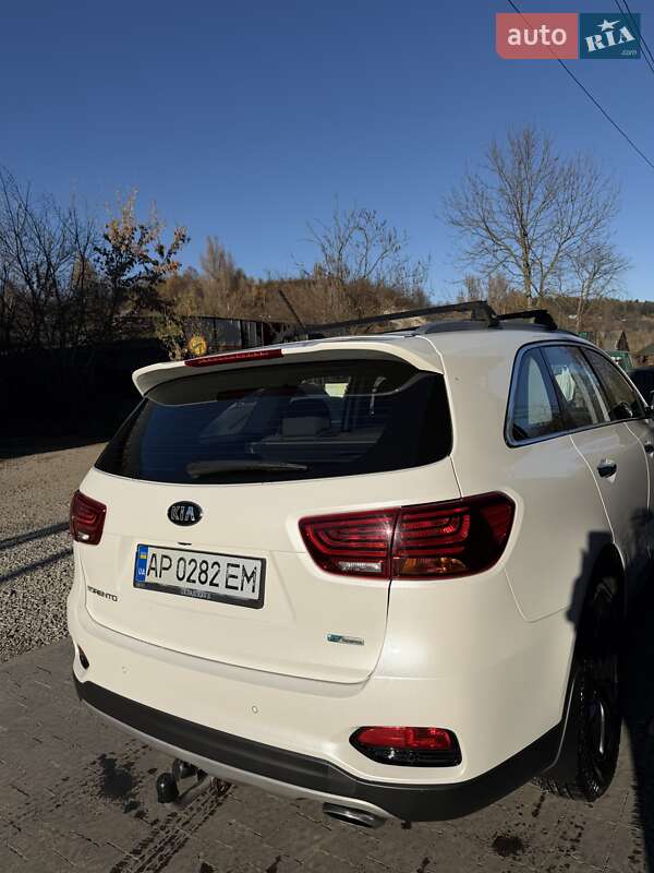 Внедорожник / Кроссовер Kia Sorento 2018 в Яремче фото 6 Внедорожник / Кроссовер Kia Sorento 2018 в Яремче