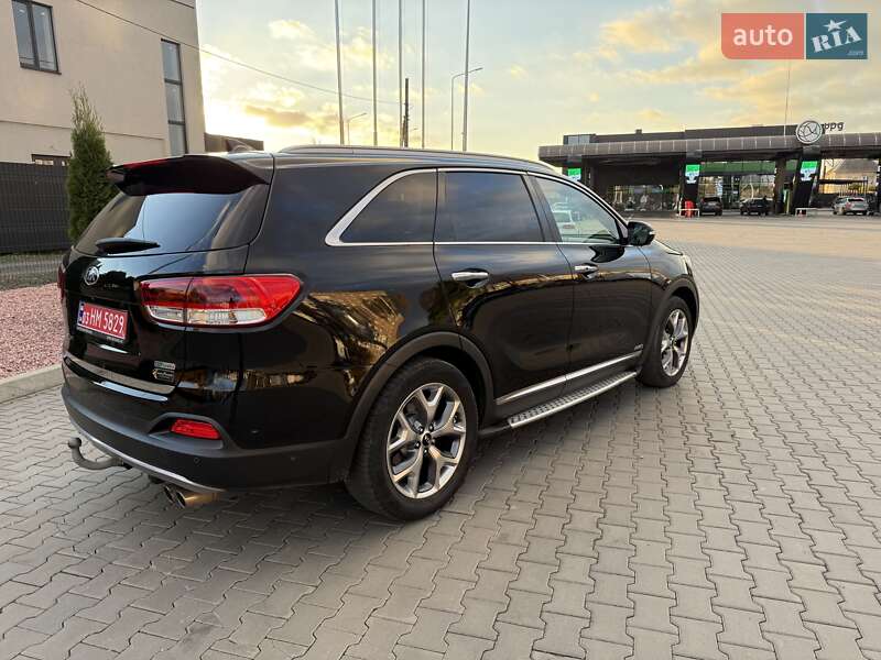 Позашляховик / Кросовер Kia Sorento 2015 в Луцьку