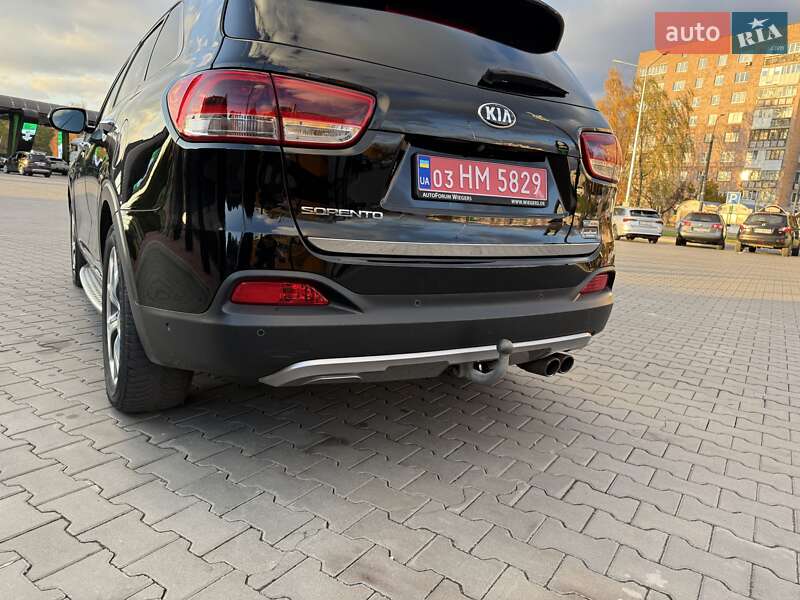Позашляховик / Кросовер Kia Sorento 2015 в Луцьку