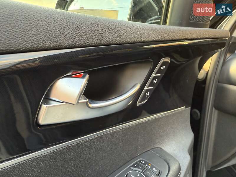 Позашляховик / Кросовер Kia Sorento 2015 в Луцьку