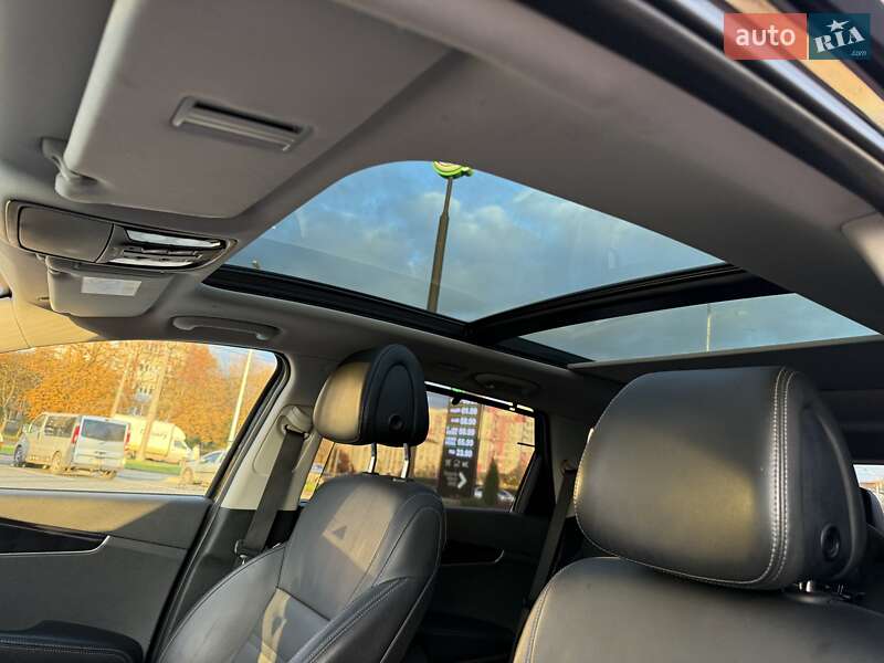 Позашляховик / Кросовер Kia Sorento 2015 в Луцьку