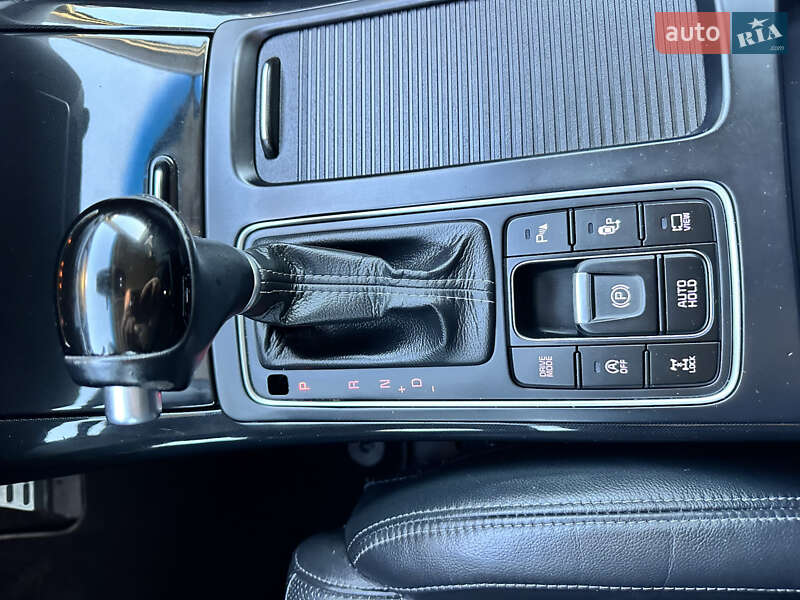 Позашляховик / Кросовер Kia Sorento 2015 в Дубні фото 48 Позашляховик / Кросовер Kia Sorento 2015 в Дубні