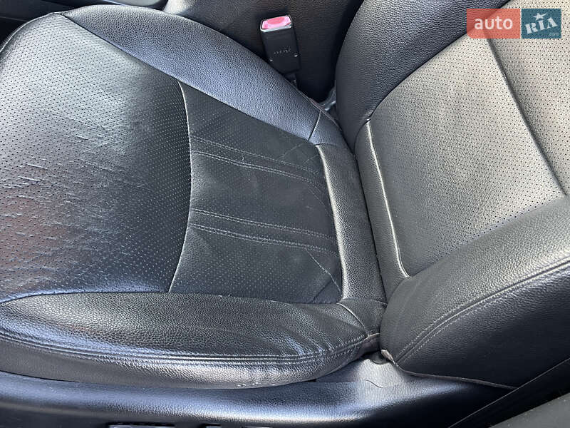 Позашляховик / Кросовер Kia Sorento 2010 в Одесі фото 13 Позашляховик / Кросовер Kia Sorento 2010 в Одесі