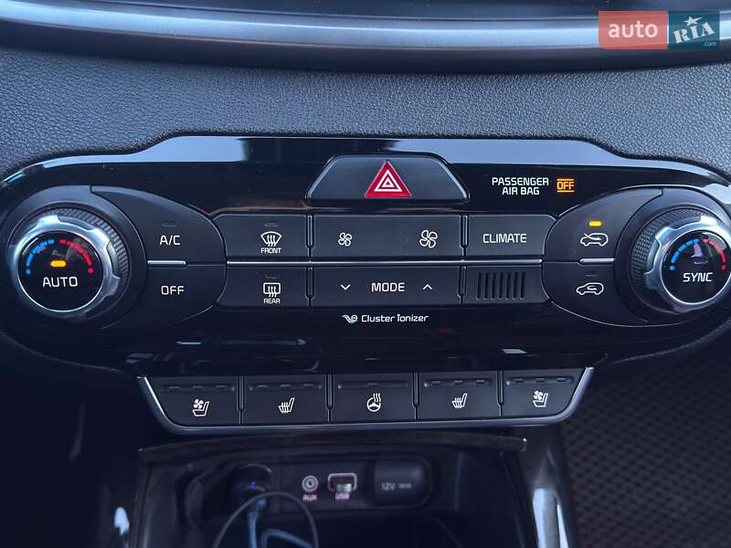 Внедорожник / Кроссовер Kia Sorento 2017 в Львове фото 24 Внедорожник / Кроссовер Kia Sorento 2017 в Львове