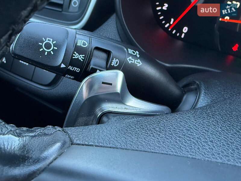 Внедорожник / Кроссовер Kia Sorento 2017 в Львове фото 26 Внедорожник / Кроссовер Kia Sorento 2017 в Львове