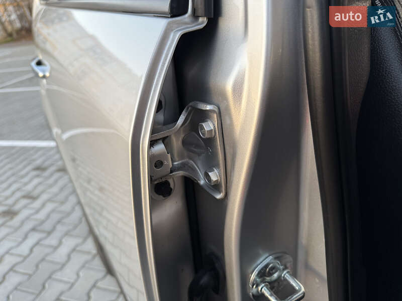 Внедорожник / Кроссовер Kia Sorento 2010 в Виннице фото 85 Внедорожник / Кроссовер Kia Sorento 2010 в Виннице