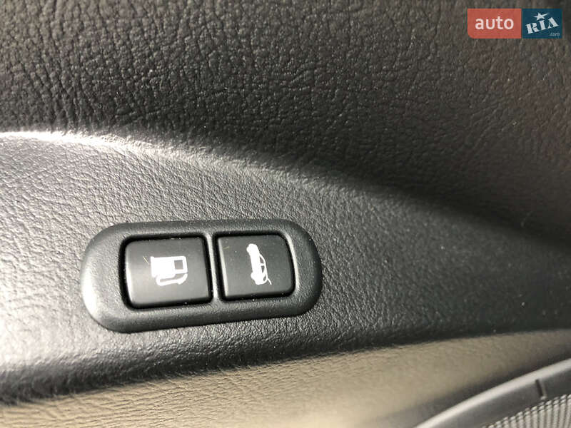 Внедорожник / Кроссовер Kia Sorento 2007 в Ровно фото 15 Внедорожник / Кроссовер Kia Sorento 2007 в Ровно