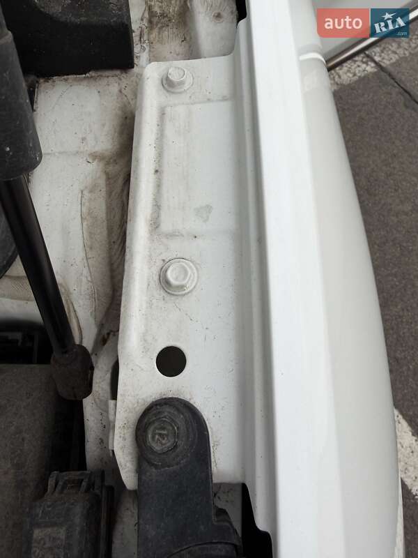 Внедорожник / Кроссовер Kia Sorento 2015 в Луцке фото 38 Внедорожник / Кроссовер Kia Sorento 2015 в Луцке