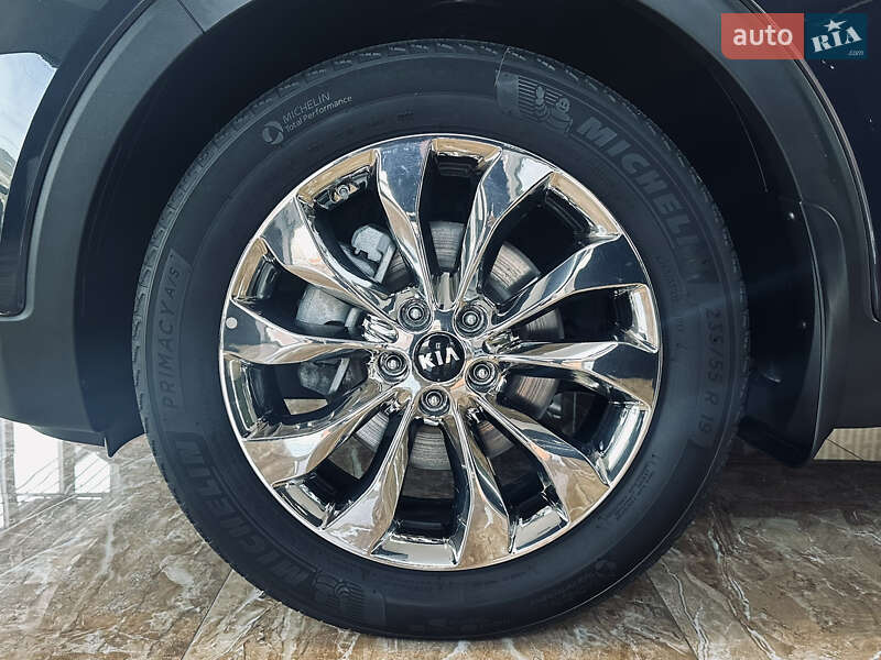 Внедорожник / Кроссовер Kia Sorento 2018 в Киеве фото 16 Внедорожник / Кроссовер Kia Sorento 2018 в Киеве