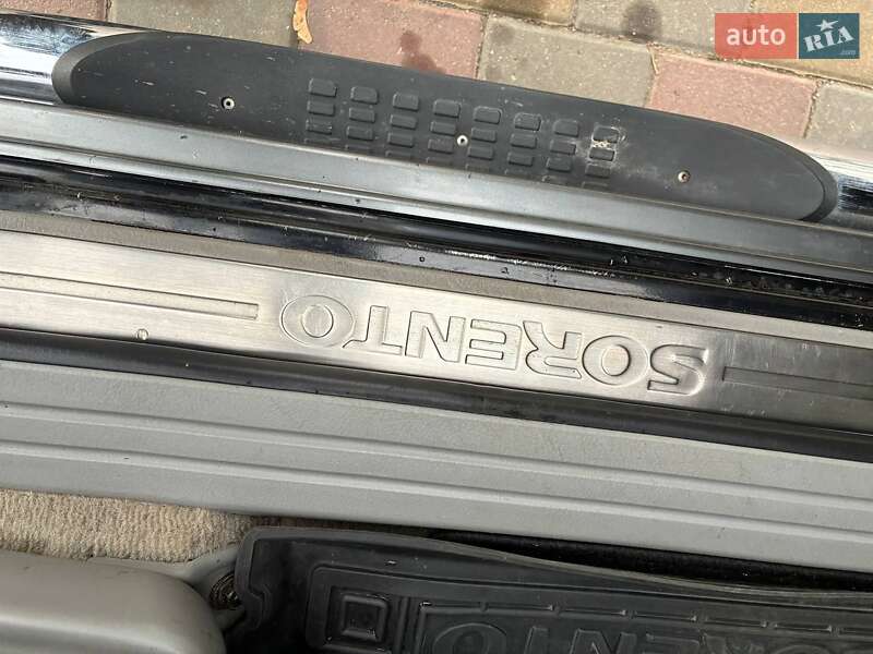 Позашляховик / Кросовер Kia Sorento 2003 в Тернополі фото 16 Позашляховик / Кросовер Kia Sorento 2003 в Тернополі