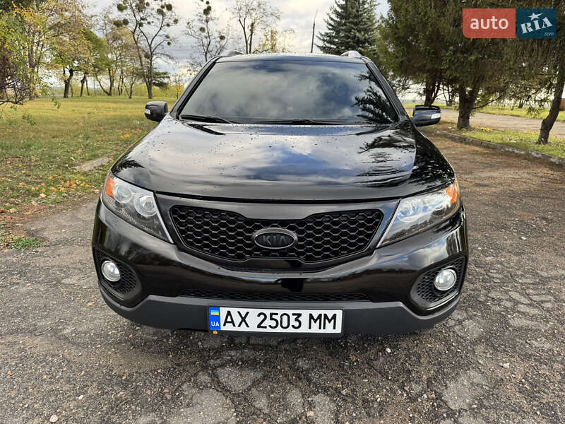 Позашляховик / Кросовер Kia Sorento 2012 в Харкові