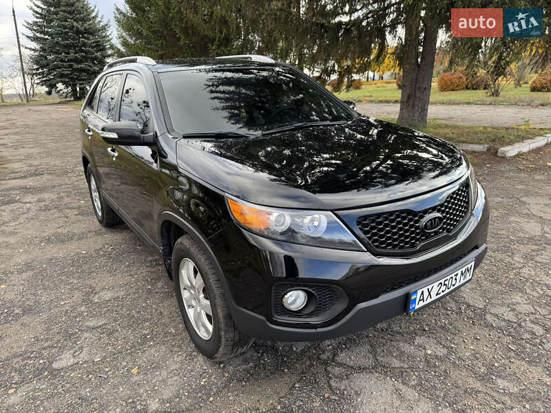 Позашляховик / Кросовер Kia Sorento 2012 в Харкові