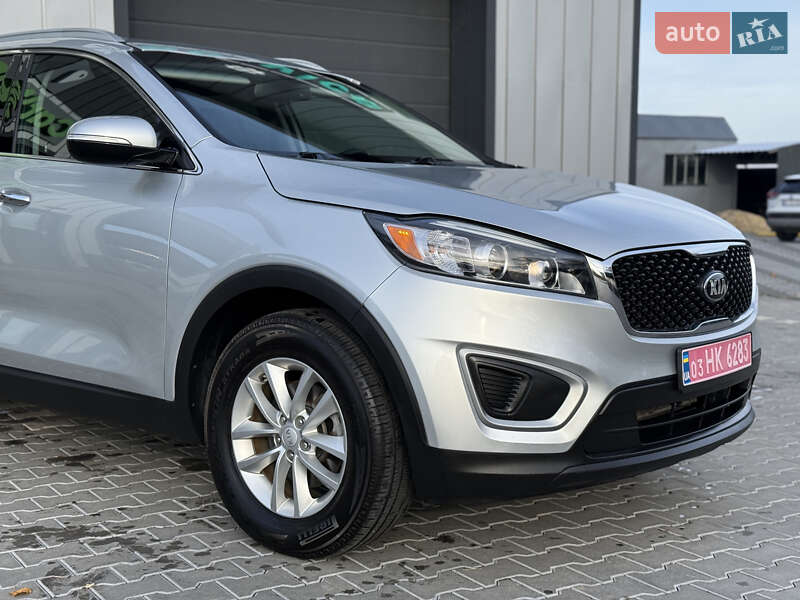 Внедорожник / Кроссовер Kia Sorento 2017 в Владимире фото 5 Внедорожник / Кроссовер Kia Sorento 2017 в Владимире