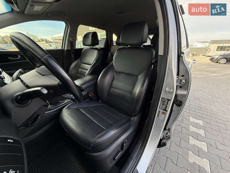 Внедорожник / Кроссовер Kia Sorento 2017 в Владимире фото 24 Внедорожник / Кроссовер Kia Sorento 2017 в Владимире