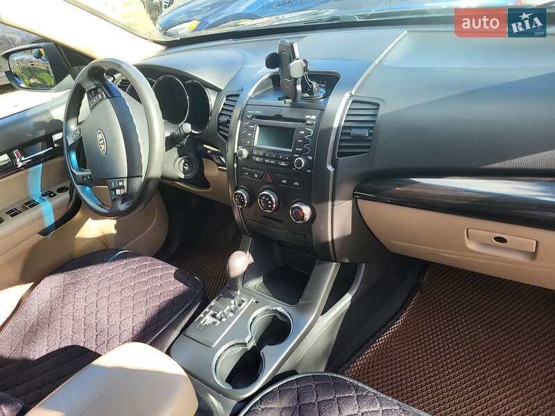 Позашляховик / Кросовер Kia Sorento 2012 в Чернівцях фото 2 Позашляховик / Кросовер Kia Sorento 2012 в Чернівцях