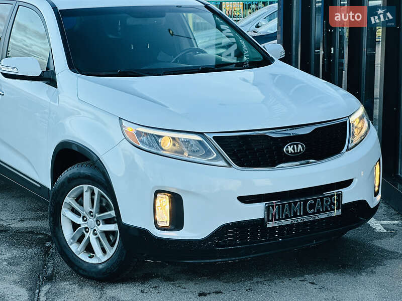 Внедорожник / Кроссовер Kia Sorento 2013 в Харькове