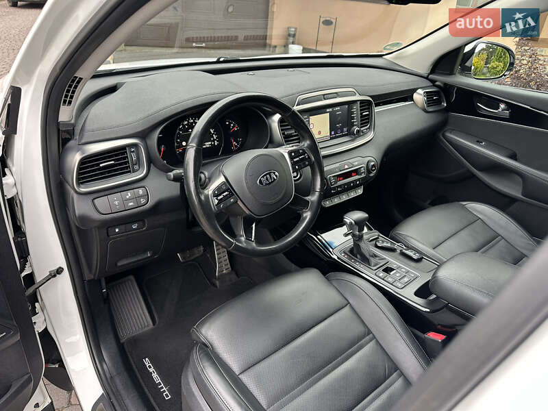 Внедорожник / Кроссовер Kia Sorento 2018 в Ивано-Франковске фото 62 Внедорожник / Кроссовер Kia Sorento 2018 в Ивано-Франковске