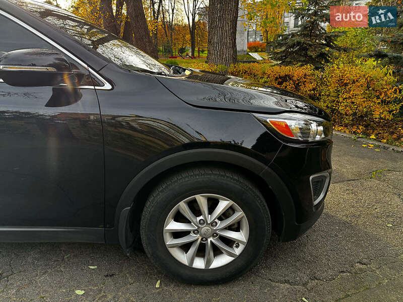Внедорожник / Кроссовер Kia Sorento 2017 в Киеве фото 3 Внедорожник / Кроссовер Kia Sorento 2017 в Киеве