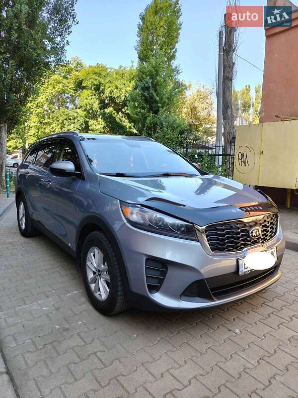 Внедорожник / Кроссовер Kia Sorento 2019 в Одессе фото 26 Внедорожник / Кроссовер Kia Sorento 2019 в Одессе