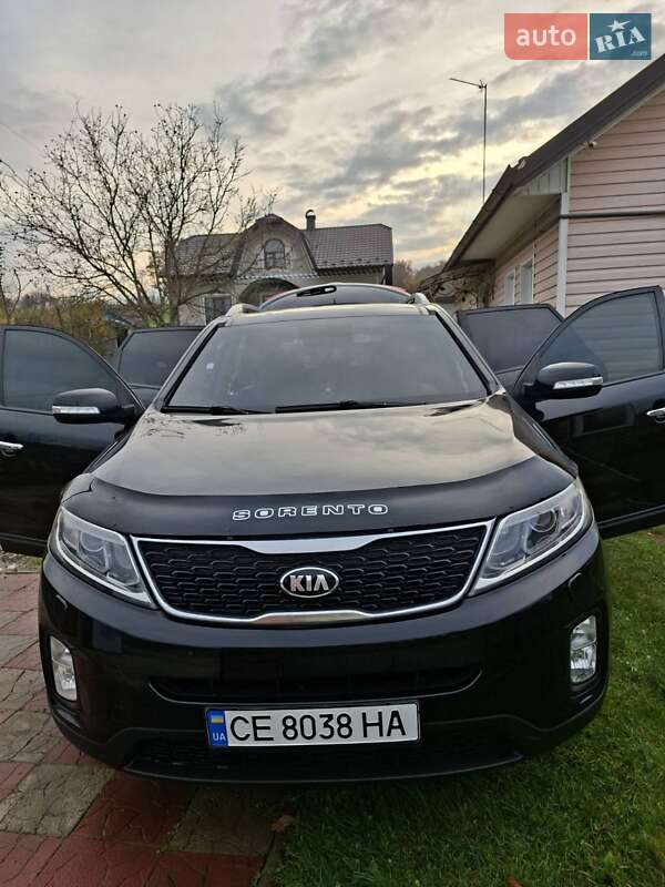 Позашляховик / Кросовер Kia Sorento 2012 в Чернівцях